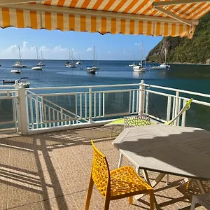  Apartment Ti Cabanon. Vue A Deshaies.